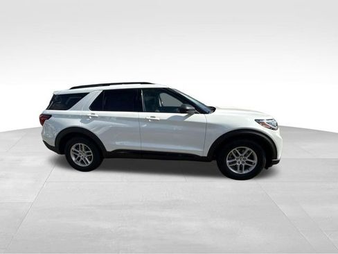 New 2026 Ford Explorer Active w/ Active Comfort Package image 9