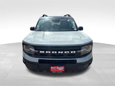 Used 2022 Ford Bronco Sport Outer Banks w/ Tech Package AWD/4WD image 2