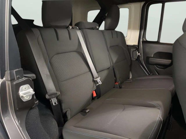 Used 2023 Jeep Wrangler Unlimited Rubicon 4xe AWD/4WD image 71