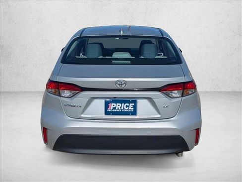 Used 2023 Toyota Corolla LE image 7
