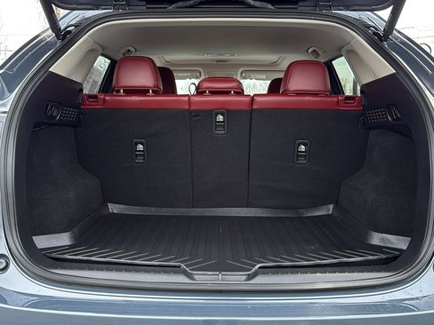 Used 2024 MAZDA CX-5 Carbon Edition image 28