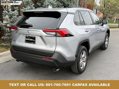 Used 2025 Toyota RAV4 XLE AWD/4WD image 8