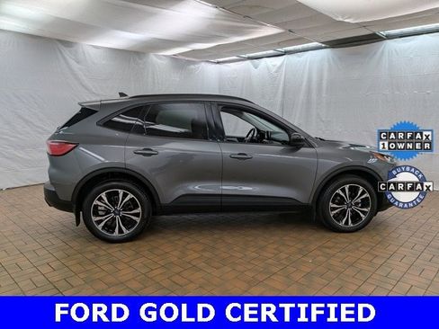 Certified 2022 Ford Escape SE w/ SE Sport Appearance Package image 8