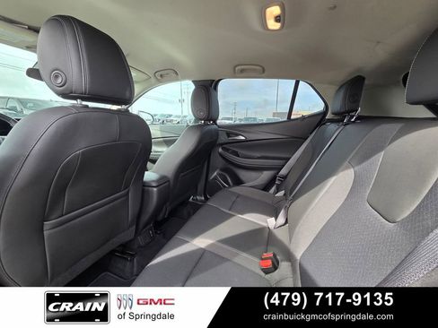Used 2025 Buick Encore GX Preferred AWD/4WD image 26