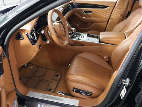 Used 2021 Bentley Flying Spur W12 w/ First Edition Specification AWD/4WD image 19
