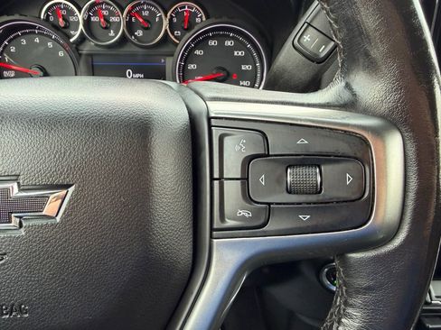 Used 2020 Chevrolet Silverado 1500 LT Trail Boss AWD/4WD image 6