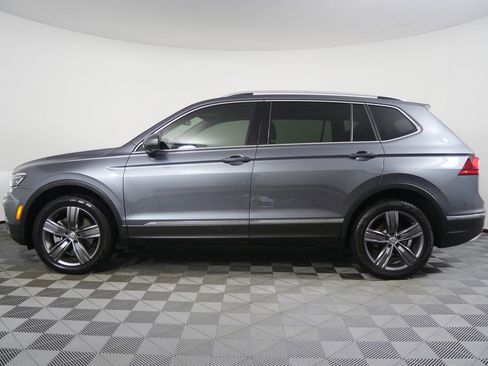 Used 2019 Volkswagen Tiguan SEL Premium image 6