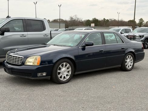 Used 2004 Cadillac De Ville w/ Equipment Group image 1