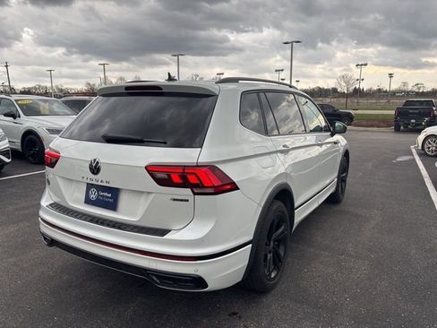 Certified 2024 Volkswagen Tiguan SE R-Line AWD/4WD image 6
