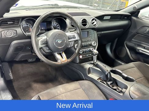 Used 2016 Ford Mustang Coupe w/ Equipment Group 051A RWD image 5