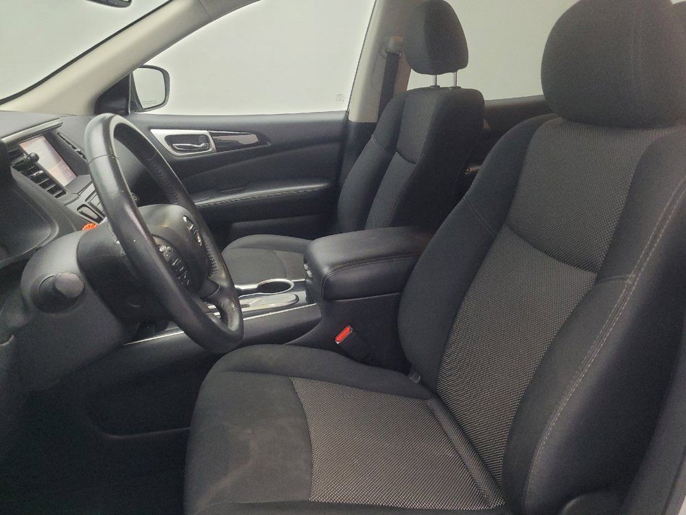 Used 2020 Nissan Pathfinder SV FWD image 17