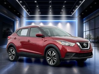 Used 2019 Nissan Kicks SV FWD video 2