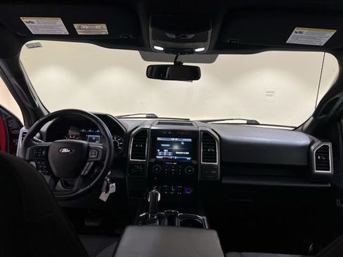 Used 2015 Ford F150 XLT w/ Equipment Group 302A Luxury AWD/4WD image 17