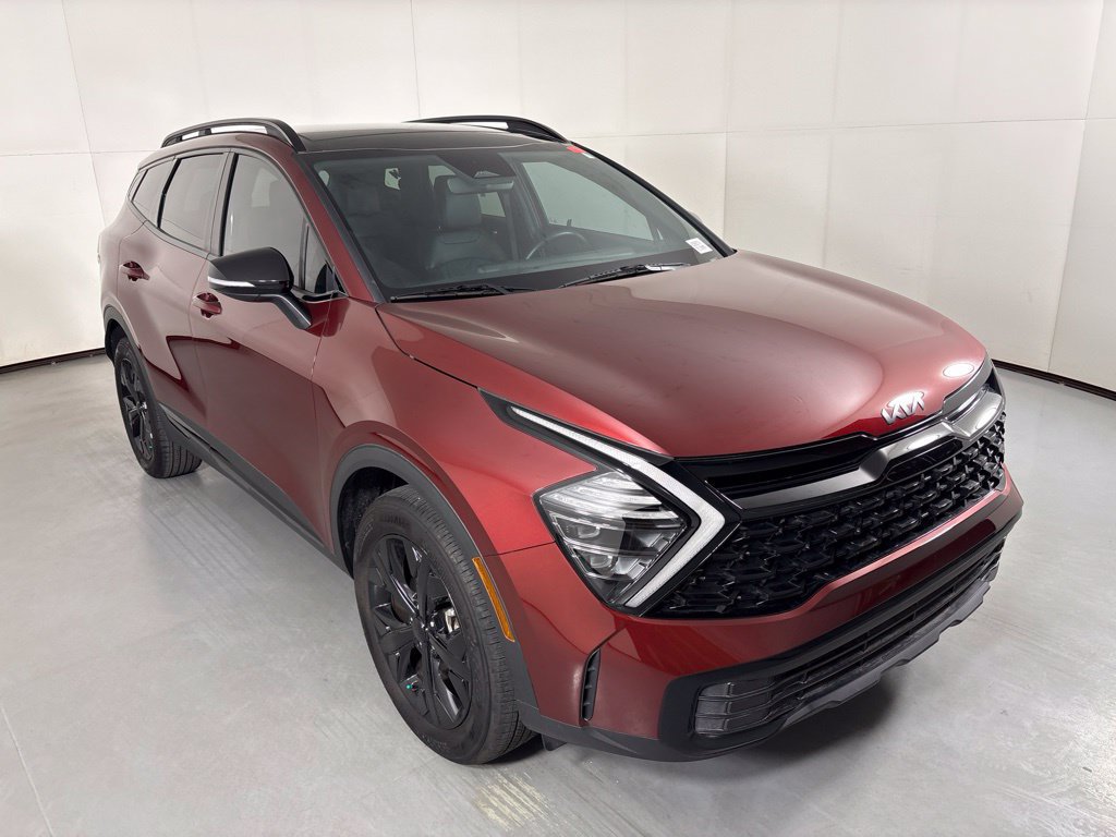 Used 2025 Kia Sportage X-Line w/ Premium Package AWD/4WD image 2