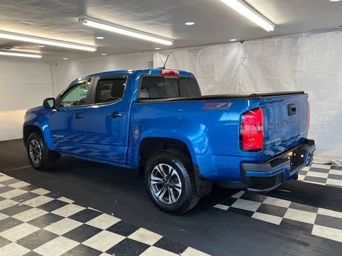 Used 2021 Chevrolet Colorado Z71 AWD/4WD image 8