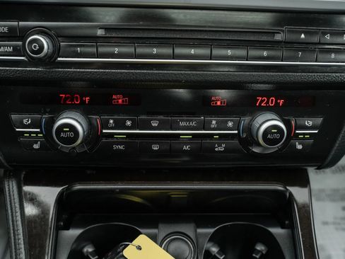 Used 2014 BMW 535i xDrive 535i xDrive Sedan 4D image 27