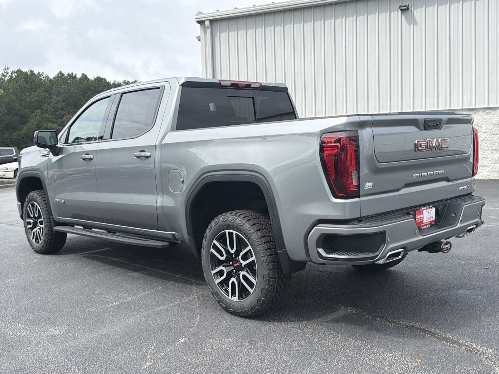 New 2026 GMC Sierra 1500 AT4 w/ AT4 Premium Package AWD/4WD image 24