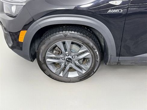 Used 2021 Kia Seltos LX image 21