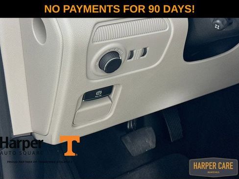 New 2026 Jeep Grand Wagoneer Summit image 13