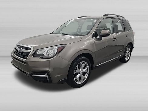 Used 2018 Subaru Forester 2.5i Touring w/ Popular Package #3B AWD/4WD image 7