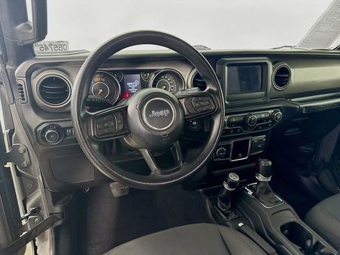 Used 2022 Jeep Wrangler Sport AWD/4WD image 18