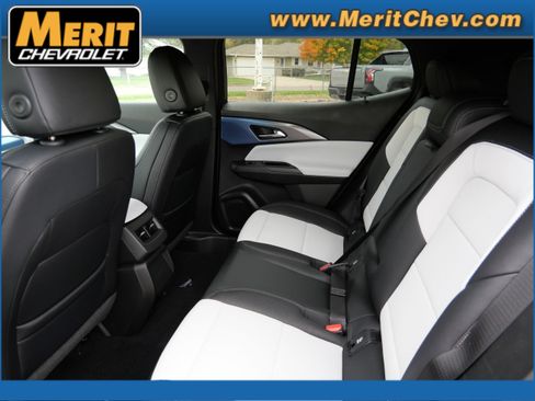 New 2025 Chevrolet Equinox EV LT image 5