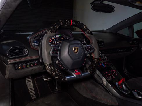 Used 2016 Lamborghini Huracan LP 580-2 image 21