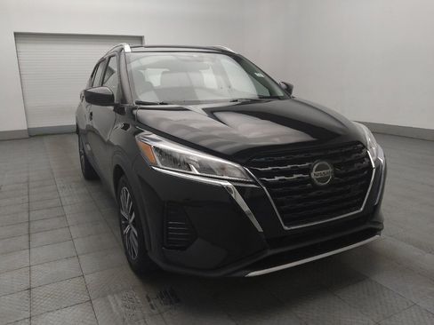 Used 2021 Nissan Kicks SV FWD image 13