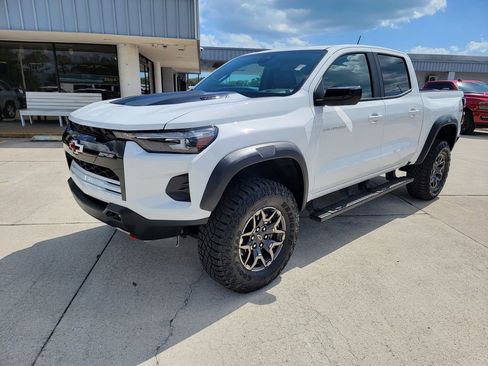 Used 2026 Chevrolet Colorado ZR2 image 1
