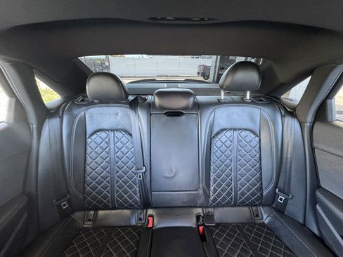 Used 2019 Audi S4 Premium Plus w/ Premium Plus Package AWD/4WD image 15