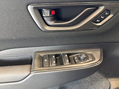 New 2026 Subaru Outback Limited AWD/4WD image 10