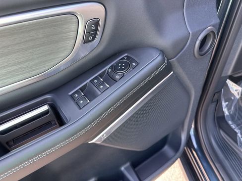 New 2026 Ford Expedition Max Platinum w/ Driver's Package image 22