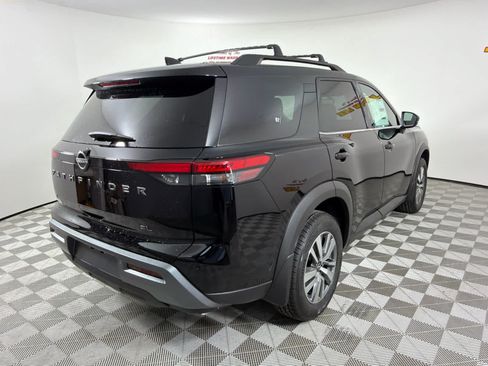 New 2026 Nissan Pathfinder SL FWD image 6