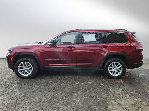 Used 2023 Jeep Grand Cherokee L Laredo image 6