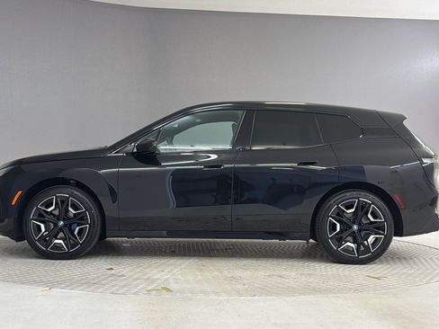 Used 2025 BMW iX xDrive50 w/ Premium Package AWD/4WD image 2