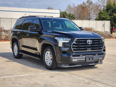 Used 2024 Toyota Sequoia SR5 w/ SR5 Premium Package image 3
