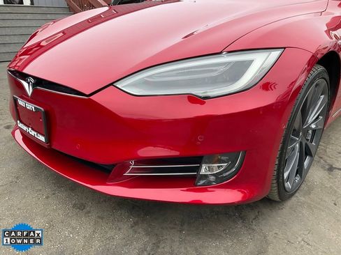 Used 2020 Tesla Model S Performance image 90