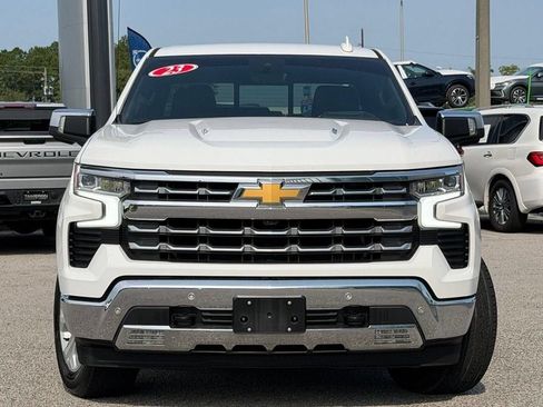 Used 2023 Chevrolet Silverado 1500 LTZ w/ Technology Package AWD/4WD image 2