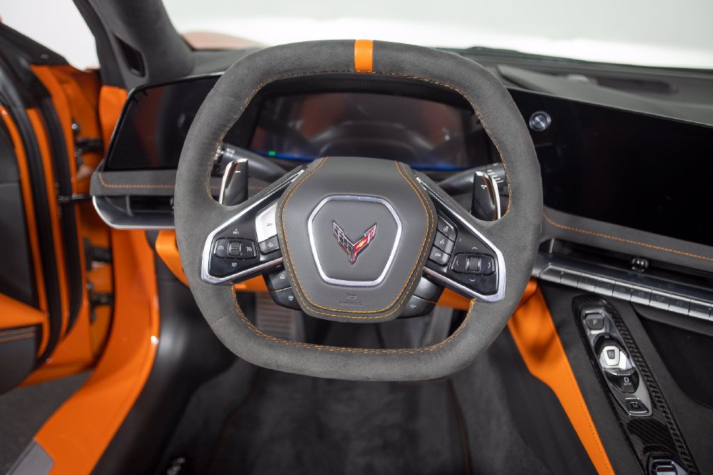 Used 2026 Chevrolet Corvette Stingray Premium Conv w/ Z51 Performance Package RWD image 49