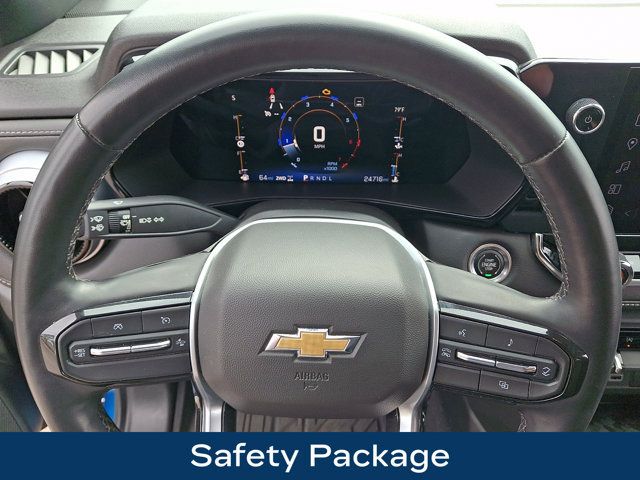 Used 2023 Chevrolet Colorado LT w/ LT Convenience Package II AWD/4WD image 4