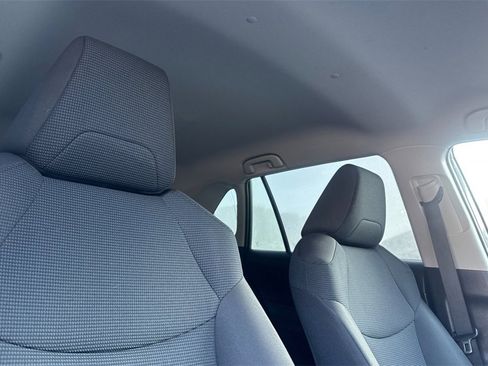 Certified 2025 Toyota RAV4 LE image 16
