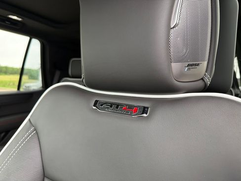 New 2026 GMC Yukon AT4 Ultimate AWD/4WD image 15