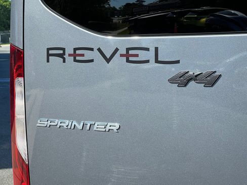 Used 2022 Mercedes-Benz Sprinter 2500 image 57