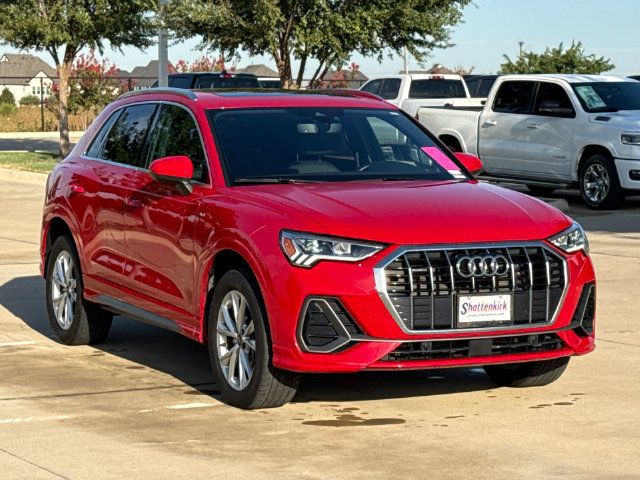 Used 2024 Audi Q3 2.0T Premium AWD/4WD image 4