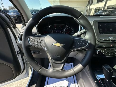Used 2020 Chevrolet Equinox LT image 22