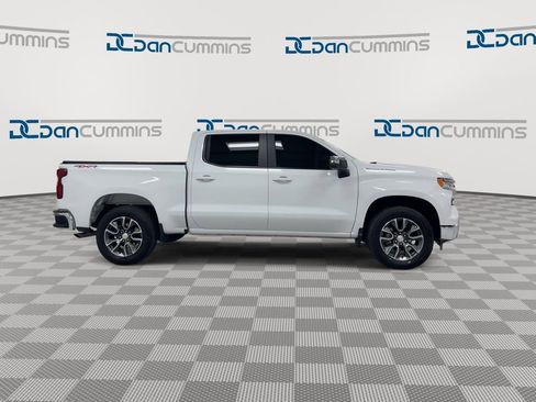 Used 2025 Chevrolet Silverado 1500 LT image 9