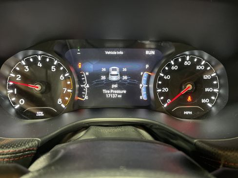 Used 2024 Jeep Compass Trailhawk w/ Trailhawk Convenience Group image 22