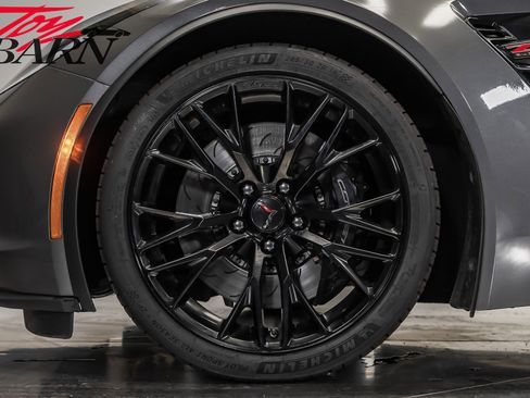 Used 2016 Chevrolet Corvette Z06 w/ 3LZ Preferred Equipment Group image 26