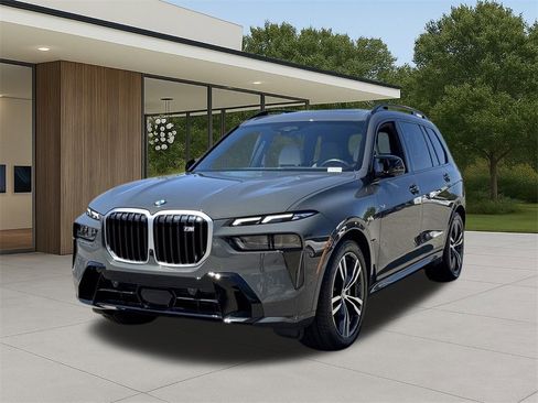 Certified 2023 BMW X7 M60i w/ Executive Package image 2
