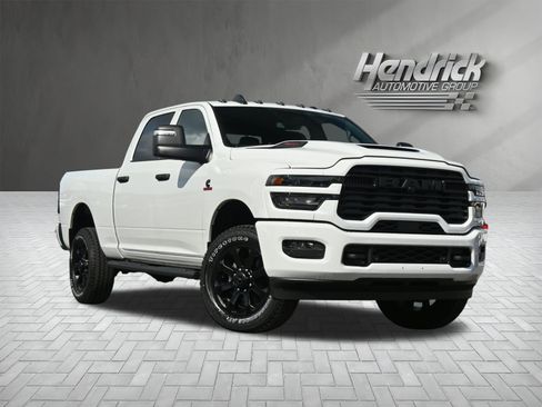 New 2026 RAM 2500 Tradesman AWD/4WD image 2
